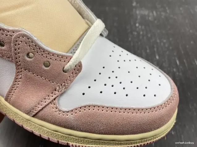 Jordan OG (Women's) 1 Retro High Washed Pink FD2596-600 Air 0524